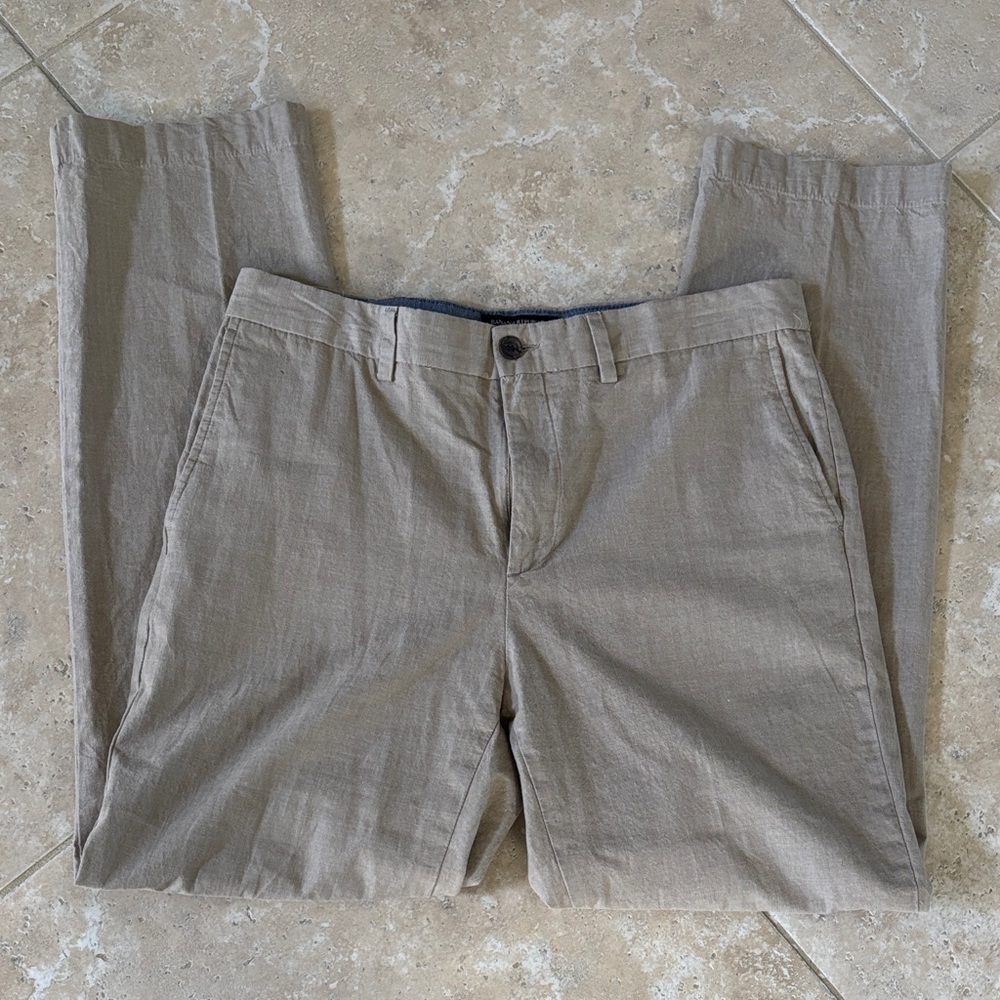 Banana Republic Men's Beige Chinos